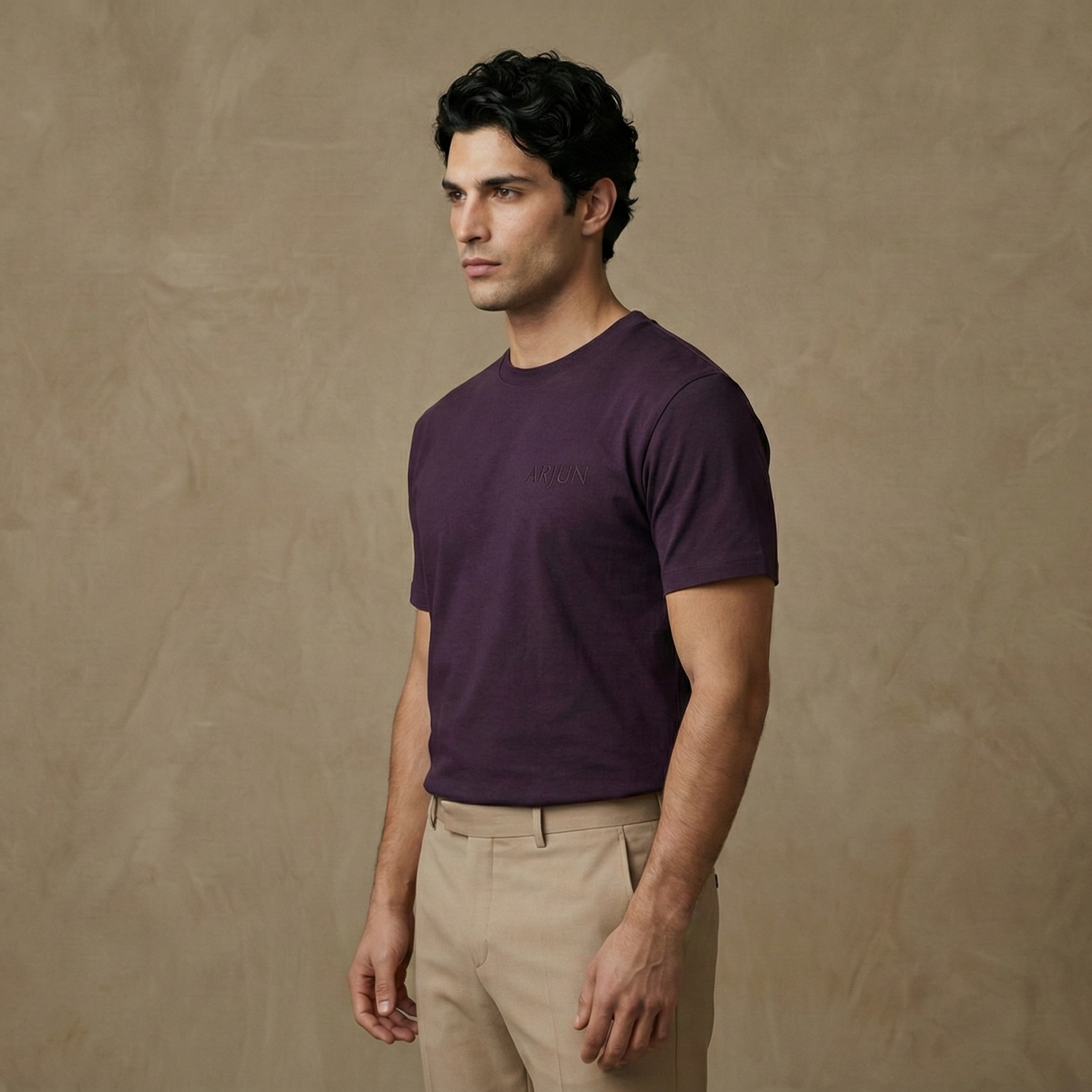 Luxurosmic Luxurosmic